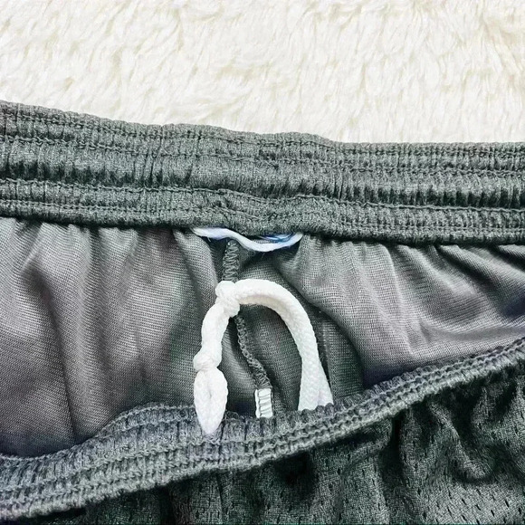 Champion Dark Gray Mesh Elastic Drawstring Waist Basketball Athletic Shorts - Picture 12 of 15